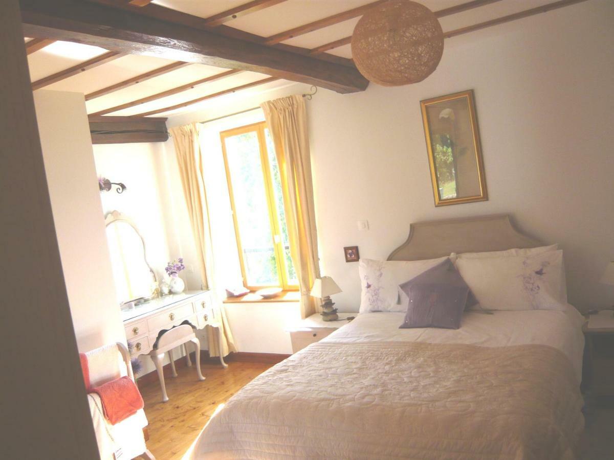 Le Rocher B&B Yvrandes Dış mekan fotoğraf
