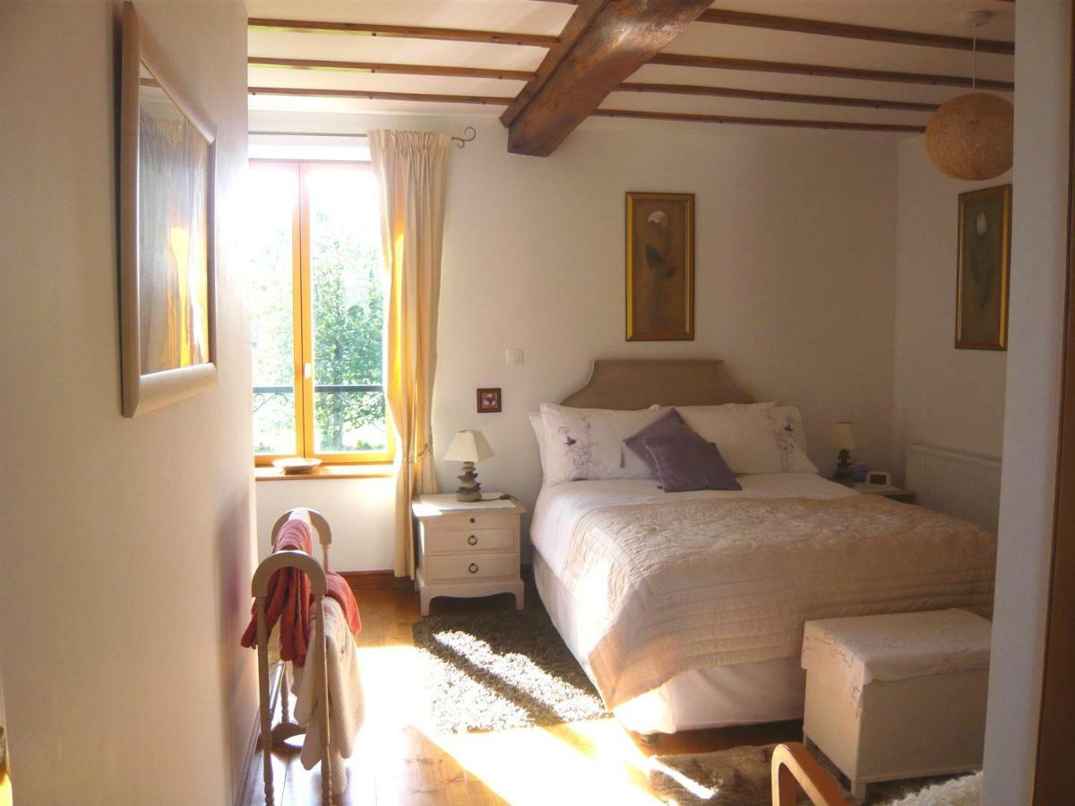 Le Rocher B&B Yvrandes Dış mekan fotoğraf