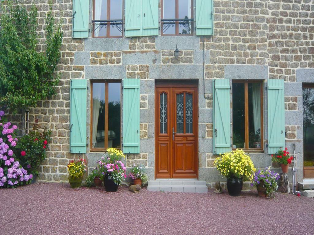 Le Rocher B&B Yvrandes Dış mekan fotoğraf